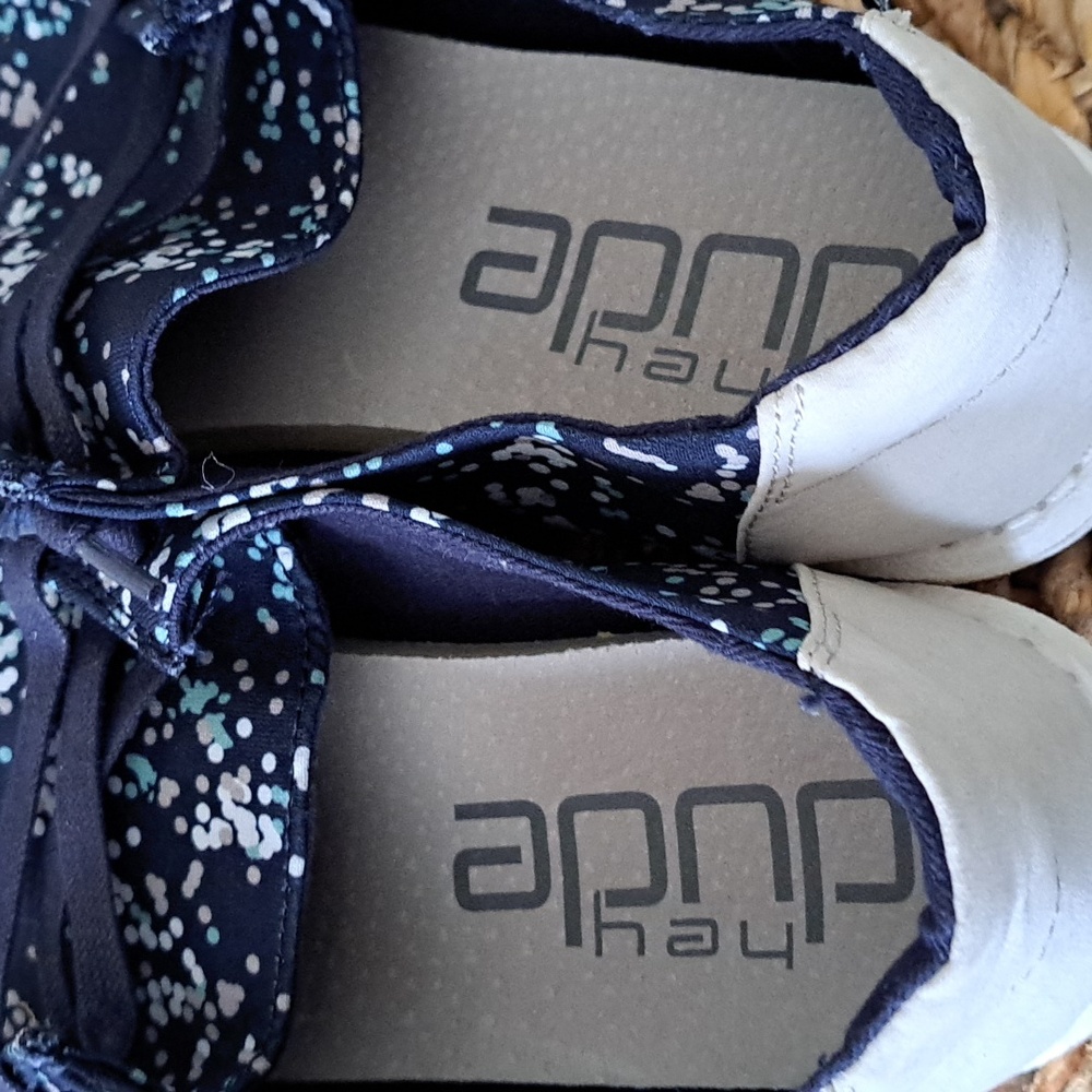 Hey Dude Womens Wendy Navy‎ Print Canvas Athleisure/Casual Loafers 7 - Picture 9 of 9